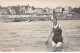 A Identifier - N°91490 - Une Femme Au Milieu De La Mer - Carte Photo - To Identify