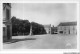 CAR-AAJP4-49-0301 - VIHIERS - La Place Et Le Monument Aux Morts De 1870 - Sonstige & Ohne Zuordnung