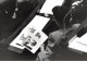 Photo De Presse.AM21268.24x18 Cm Environ.1977.Paris.1er Jour Du Débat Européen à L'assemblée Nationale.député Distrait - Autres & Non Classés