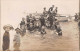 A Identifier - N°90120 - Groupe De Personnes Se Baignant Près D'une Barque - Carte Photo - Zu Identifizieren