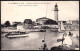 30-0011 - Carte Postale GARD (30) - LE GRAU DU ROI - L'Ancien Phare Et Les Quais - Le Grau-du-Roi