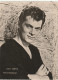 YO 9- PORTRAIT DE TONY CURTIS - PHOTO PARAMOUNT ( 1953 ) - EDIT. P.I. , PARIS - 2 SCANS - Famous People