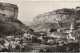 YO 20-(39) BAUME LES MESSIEURS - VUE SUR L' ABBAYE - TAMPON PUBLICITAIRE HOTEL DU BELVEDERE , CRANCOT PROP. CHAUDAT - Baume-les-Messieurs