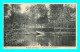 A852 / 099 76 - FORGES LES EAUX Vue Du Lac Dans Le Parc - Forges Les Eaux