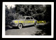 AUTOMOBILE AMERICAINE - PLYMOUTH COUPE 1942 - BORDS DU PACIFIQUE MAI 1951 - 2 PHOTOS FORMATS 13 X 9 CM - Coches