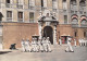 MONACO  Relève De La Garde  Princière Devant L'entée Du Palais    N° 120 \MK3006 - Prince's Palace