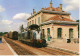 Manoeuvre D'un Train BB 66214 En Gare De Saint Germain En Laye (Yvelines) En 1992 _ CPM - Stations With Trains