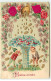 N°19483 - Carte Gaufrée - Bonne Année - Lutins Attrapant Des Pièces D'or Tombant De Fleurs - Champignon - Nouvel An