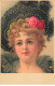 N°23841 - Fantaisie - Jeune Femme Portant Un Chapeau Avec Des Plumes, Et Des Roses Dans Les Cheveux - Mujeres