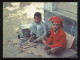 BENGLADESH Jeunes Cordonniers Childen Shoes Repaires Or Makers , Double Postcard - Bangladesh