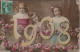 XXX - " 1908 " - CARTE DE VOEUX POUR LA NOUVELLE ANNEE - FILLETTES AVEC FLEURS - 2 SCANS - Año Nuevo