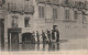 XXX -(75) INONDATIONS DE PARIS 1910 - RADEAU QUAI DE BILLY - ANIMATION - 2 SCANS - Inondations De 1910