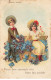 BON SOUVENIR #32406 COUPLE D ENFANTS A CHAPEAUX DANS UN PANIER DE MYOSOTIS VIOLETTES LETTRE AMOUR GAUFREE - Sonstige & Ohne Zuordnung