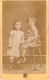 Photo CDV D'une Jeune Fille élégante Avec Un Jeune Garcon Posant Dans Un Studio Photo A Lyon Avant 1900 - Oud (voor 1900)