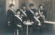 Ansichtskarte  Menschen / Soziales Leben - Männer Gruppenbild Jäger 1917 - Personajes