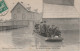 AA+ -(10) TROYES - LES INONDATIONS JANVIER 1910 - UNE BARQUE DE SAUVETAGE  , RUE DU VOYER - PASSEUR ET RESCAPES  - Troyes