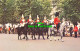 R578814 London. Mounted Guards In The Mall. Photographic Greeting Card. Natural - Autres & Non Classés