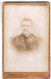 Photo CDV D'un Officier Francais Du 5 éme Régiment D'infanterie Posant Dans Un Studio Photo A Paris Avant 1900 - Guerre, Militaire