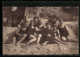 Foto-AK Urlauber In Bademode Beim Erinnerungsfoto Am Strand Von Rewahl 1922  - Mode