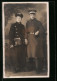 Foto-AK Schaffnerin Und Soldat In Uniform  - Guerre 1914-18