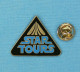 1 PIN'S /  ** STAR TOURS / LA GUERRE DES ÉTOILES \ STAR WARS ** . (©DISNEY) - Cinéma