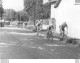 COURSE CYCLISTE 1967  LES ABRETS  ET ALENTOURS ISERE PHOTO ORIGINALE FAURE LES ABRETS  11 X 8 CM R19 - Radsport
