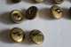 Lot De 13 Anciens Boutons Militaires 15mm Du Service De Santé - Buttons