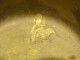 Delcampe - - ANCIEN FER à REPASSER CHINE BRONZE POIGNEE BOIS Peint NOIR COLLECTION     E - Asiatische Kunst
