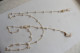 Cordon Chaine à Lunettes Métal Doré Maillons Dorés Et Perles Fines Imitation Blanc Nacré - Necklaces/Chains