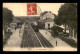 77 - FONTAINEBLEAU - TRAIN EN GARE DE CHEMIN DE FER - Fontainebleau