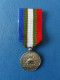 DECORATION / MEDAILLE ANCIEN COMBATTANT / UNC ECHELON ARGENT / ORIGINALE - Francia