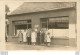 CARTE PHOTO SALON DE COIFFURE HOMMES ET FEMMES LIEU NON IDENTIFIE - Sonstige & Ohne Zuordnung