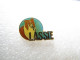 PIN'S     LASSIE  CHIEN  COLLEY - Animaux