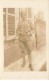 MILITARIA #MK48633 UN HOMME EN UNIFORME SOLDAT CARTE PHOTO - Personaggi