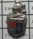 1215c Pin's Pins / Beau Et Rare / MILITARIA / INSIGNE PUCELLE GENDARMERIE NATIONALE AVION Par BALLARD - Army