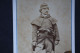 CDV Guerre 1870  L'officier Avec Son Sabre, Revolver Lefaucheux Et Longue Vue  Par BRETET Saint Pourcain Allier - Krieg, Militär