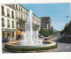 84. DRAGUIGNAN. CPSM. AU ROND POINT DE LA  SOUS PREFECTURE. LA FONTAINE ET LE BOULEVARD CLEMENCEAU . ANNEE 1978+ TEXTE - Draguignan