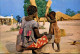 CAMEROUN Une Mère Et Son Enfant Préparent Le Repas JAC - Camerun