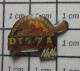 222 Pin's Pins / Beau Et Rare / ALIMENTATION / FOUR FEU DE BOIS PIZZA NANA - Levensmiddelen