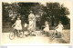 CARTE PHOTO  ENFANTS ET ADULTES A L'ENSOLEILLE - To Identify