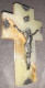Delcampe - Superbe Crucifix à Accrocher, Christ , Plaque INRI Et écoinçons En Argent , Croix En Onyx Avec Belle Veine Rouge - Religion & Esotérisme