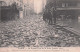 PARIS - Grande Crue De La Seine 1910 - Pavés De Bois Soulevés Par L'inondation Rues Jacob Et Bonaparte - Überschwemmung 1910