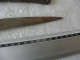 Delcampe - Antique Poignard Couteau Arabe Laiton Bois Et Acier Damas Lame 19.5 Cm - Decotatieve Wapens