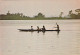 GABON. LAMBARENE.  PIROGUE SUR L'OGOOUE. + TEXTE ANNEE 1977 - Gabun