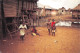 BENIN Ex Dahomey LAC NOKOUE Village Lacustre De SO TCHANHOUE Prés Ganvié Pilotis Enfants  (Scans R/V) N° 11 \MP7110 - Benin