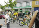 29 Guerlesquin, Place, Bar Le Bellassis, Course, Cyclisme, équipe Europcar, 1, 2 Scans - Guerlesquin