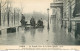 CPA Paris-La Grande Crue De La Seine-Embarcadère Des Bateaux-5    L2283 - Inondations De 1910