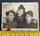 #21   Yugoslavia Partisans - Soldiers Man And Woman - Guerre, Militaire