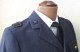 Delcampe - Giacca Pantaloni Camicia Cravatta Ufficiale Aeronautica Militare Anni '60 - Divise
