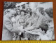 #21  LARGE PHOTO - Bulgaria  Bulgarie  Bulgarian Communist Leader TODOR ZHIVKOV With The People From Veliko Tarnovo - Célébrités